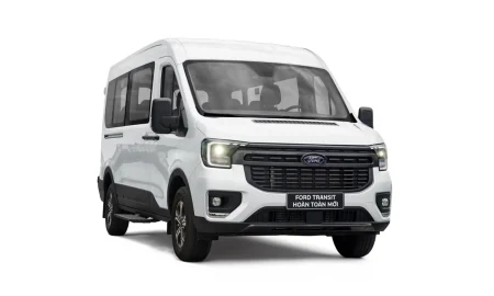 Ford Transit Trend 16 chỗ màu trắng